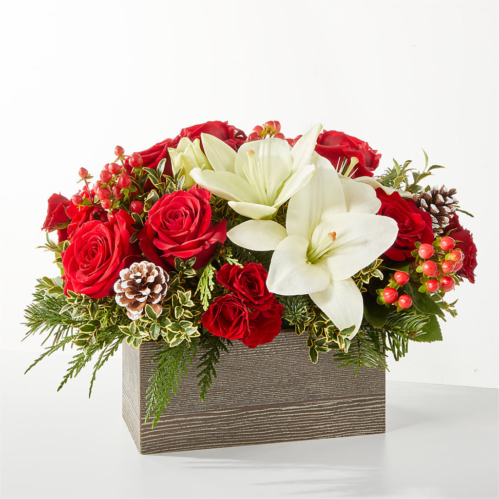 Snowy Wonderland Bouquet – Genoveva Rodriguez Flower Shop, San Benito TX