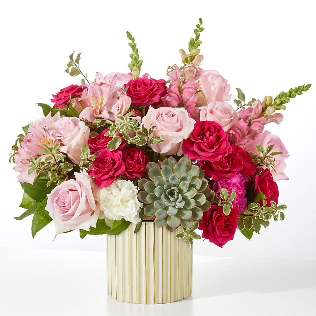 Magenta Musings Bouquet – Genoveva Rodriguez Flower Shop, San Benito TX