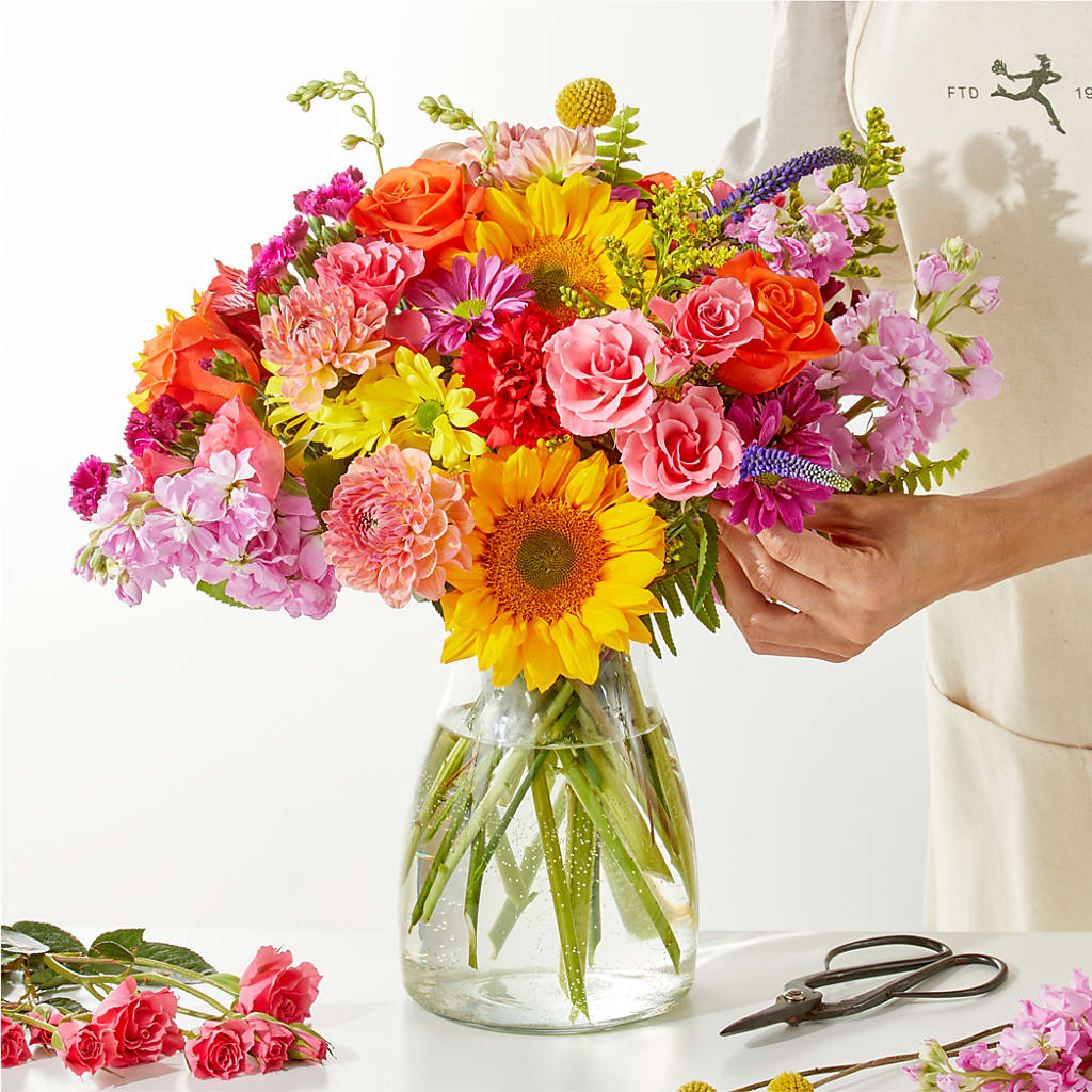 Cue the Confetti - A Florist Original – Genoveva Rodriguez Flower Shop, San Benito TX