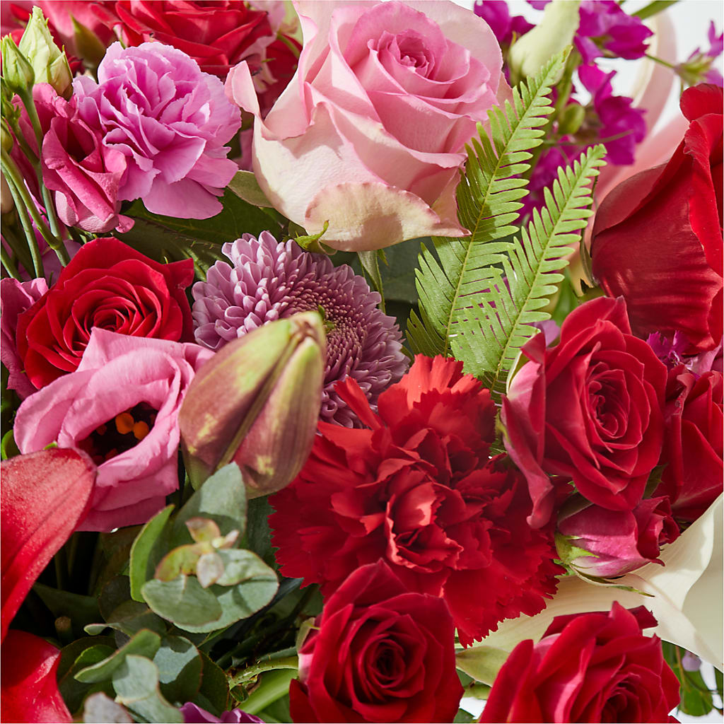Simply the Best - A Florist Original – Genoveva Rodriguez Flower Shop, San Benito TX