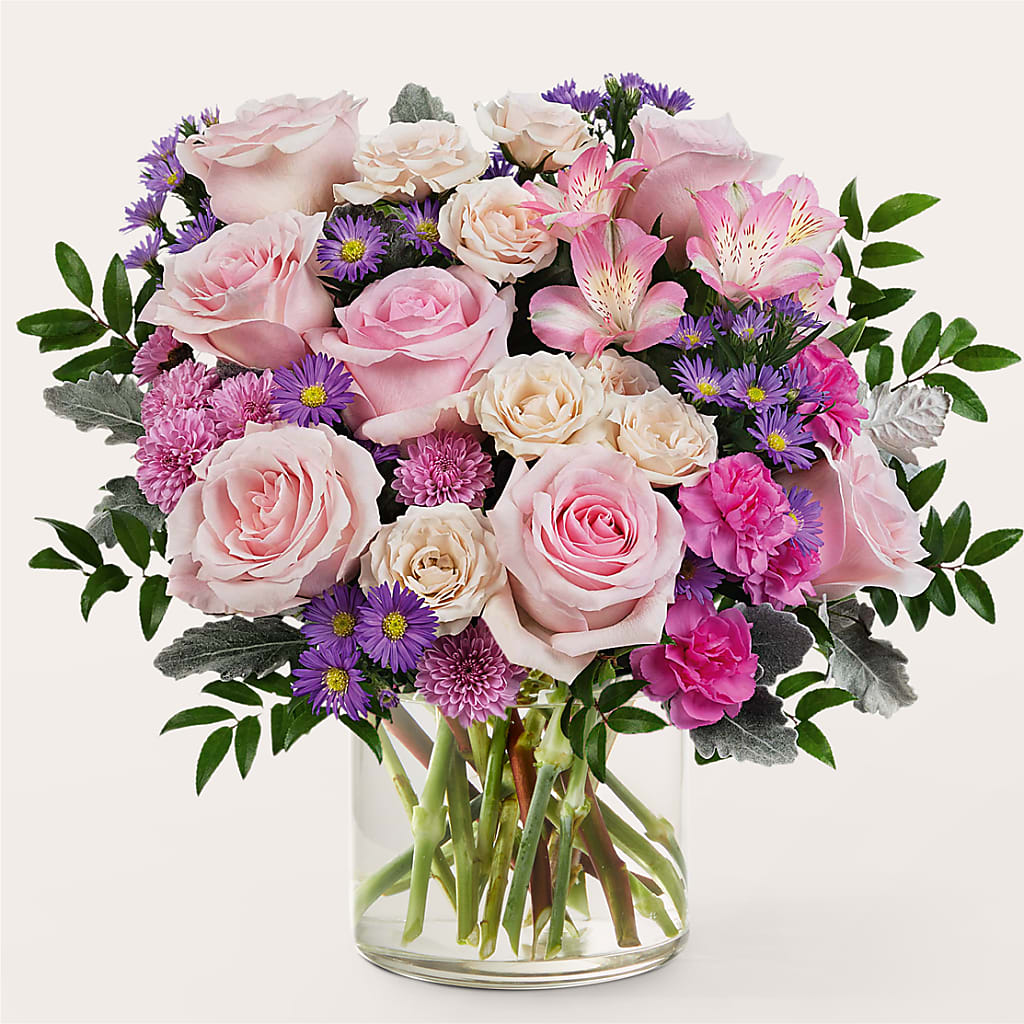 Light as a Feather Bouquet – Genoveva Rodriguez Flower Shop, San Benito TX