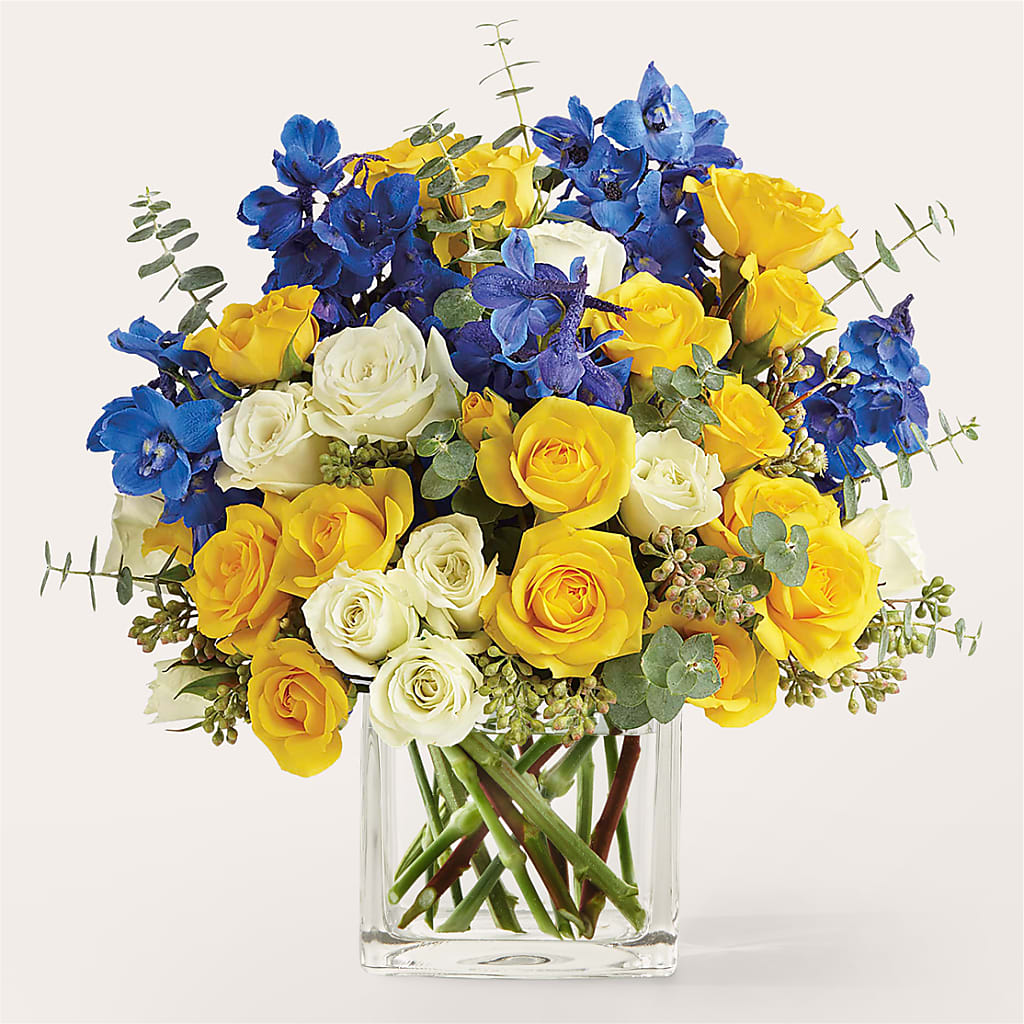 Sparkling Citrine Bouquet – Genoveva Rodriguez Flower Shop, San Benito TX