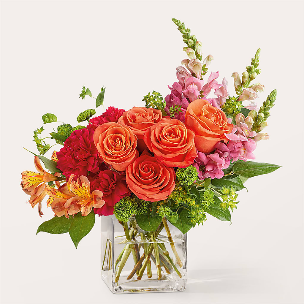 Cosmopolitan Bouquet – Genoveva Rodriguez Flower Shop, San Benito TX