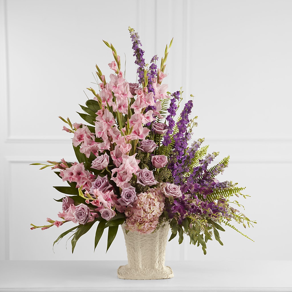 Flowing Garden Arrangement – Genoveva Rodriguez Flower Shop, San Benito TX