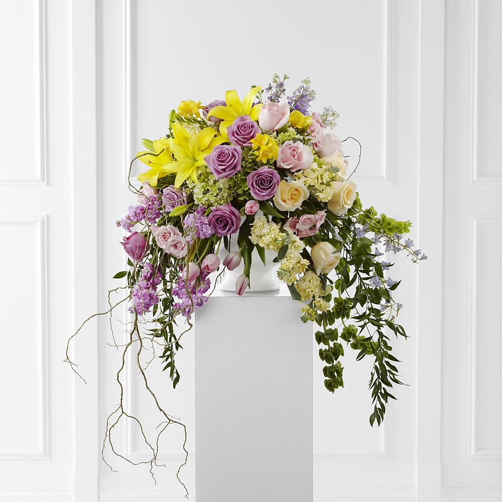 Display of Affection Arrangement – Genoveva Rodriguez Flower Shop, San Benito TX