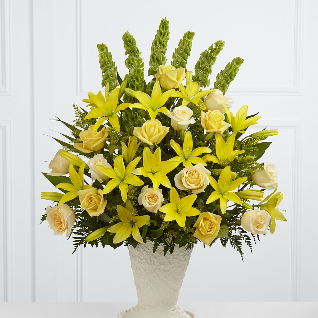Golden Memories Arrangement – Genoveva Rodriguez Flower Shop, San Benito TX