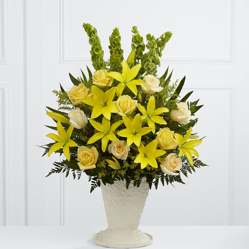 Golden Memories Arrangement – Genoveva Rodriguez Flower Shop, San Benito TX