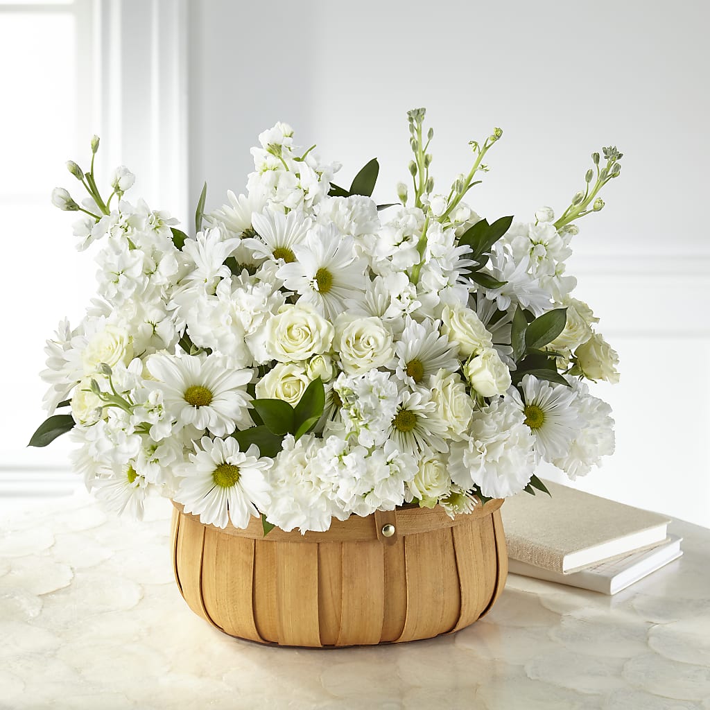 Graceful Garden Basket – Genoveva Rodriguez Flower Shop, San Benito TX