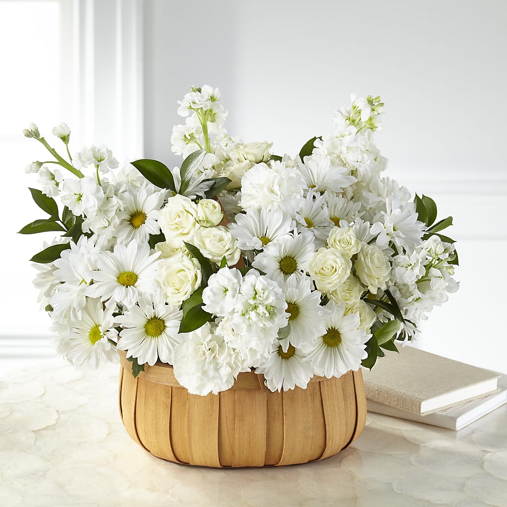 Graceful Garden Basket – Genoveva Rodriguez Flower Shop, San Benito TX