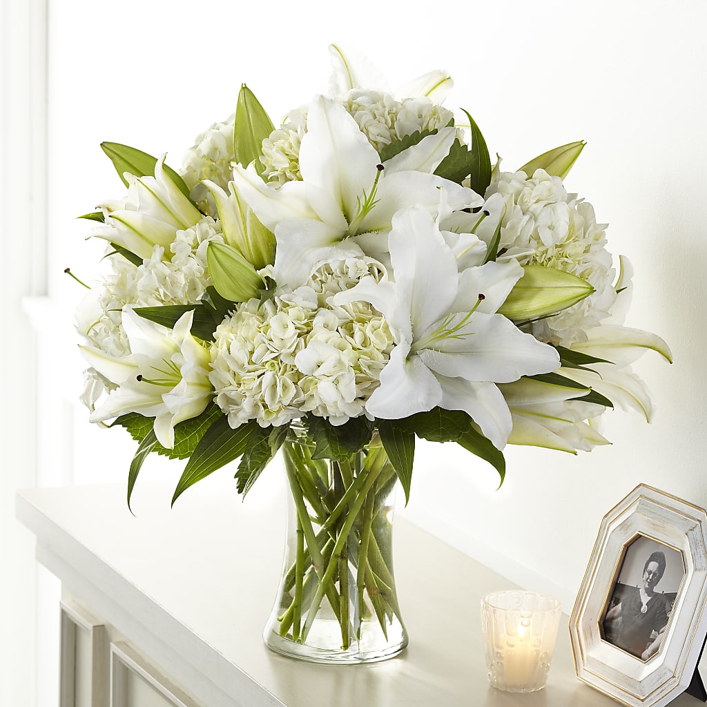 Compassionate Lily Bouquet – Genoveva Rodriguez Flower Shop, San Benito TX