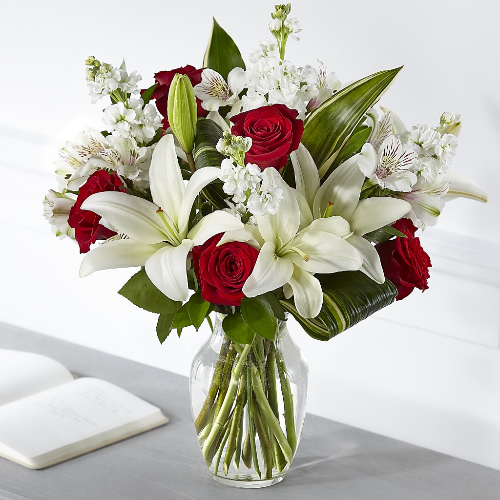 Loving Respect Bouquet – Genoveva Rodriguez Flower Shop, San Benito TX