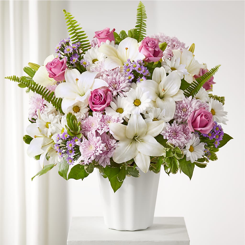 Warmest Thoughts Tabletop Basket – Genoveva Rodriguez Flower Shop, San Benito TX