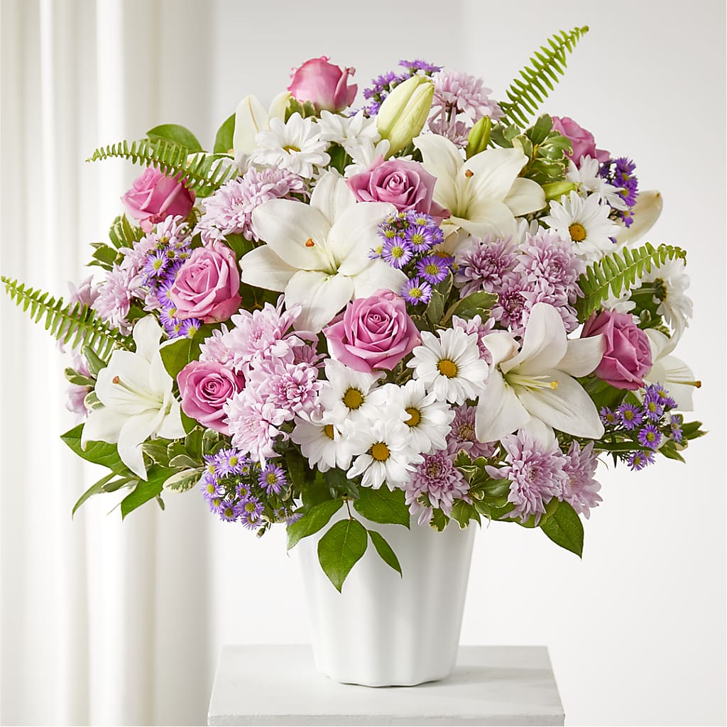 Warmest Thoughts Tabletop Basket – Genoveva Rodriguez Flower Shop, San Benito TX