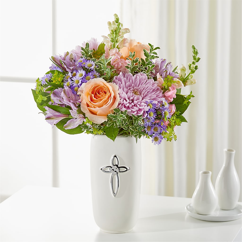 Divine Gift Bouquet – Genoveva Rodriguez Flower Shop, San Benito TX