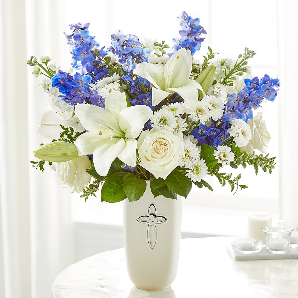 Heavenly Blossoms Bouquet – Genoveva Rodriguez Flower Shop, San Benito TX
