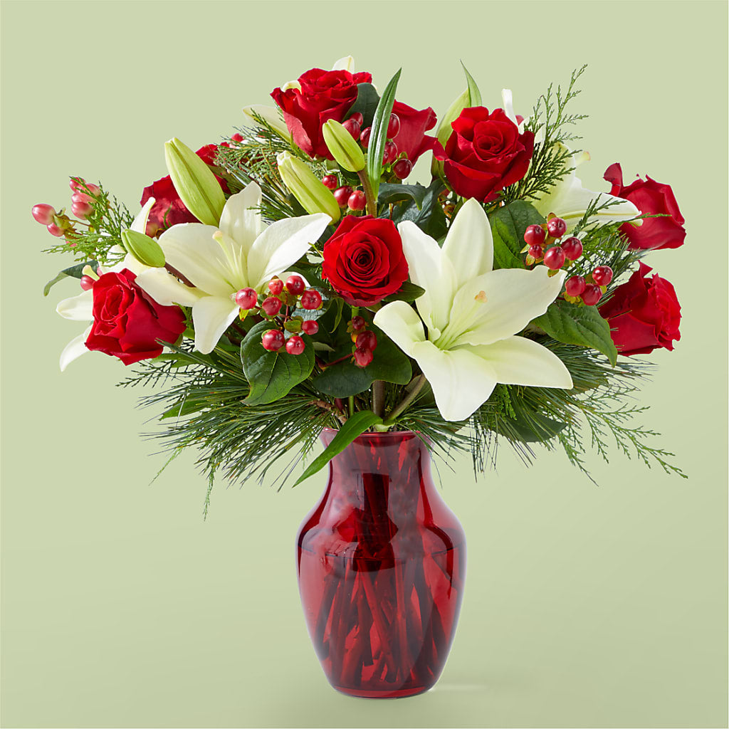 Evergreen Delight Bouquet – Genoveva Rodriguez Flower Shop, San Benito TX