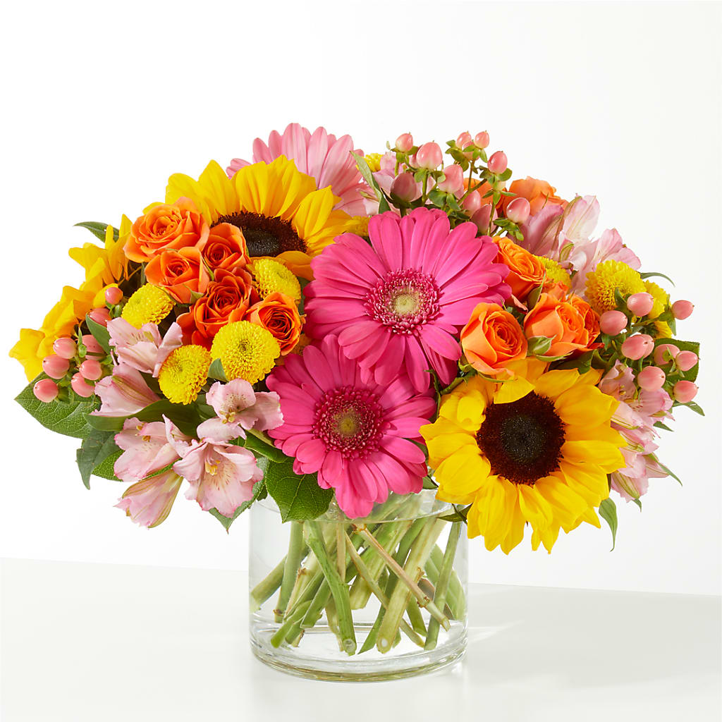 Beach Day Bouquet – Genoveva Rodriguez Flower Shop, San Benito TX