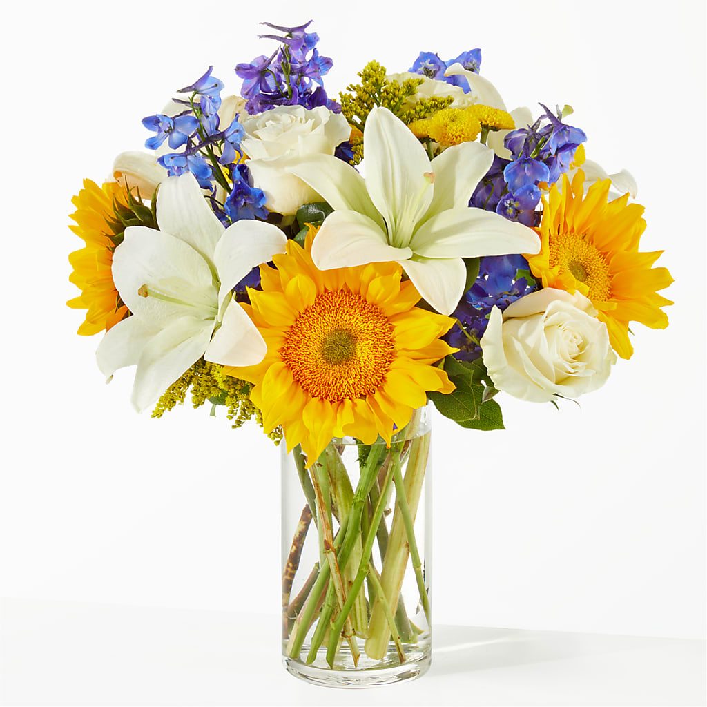 Stargazing Bouquet – Genoveva Rodriguez Flower Shop, San Benito TX