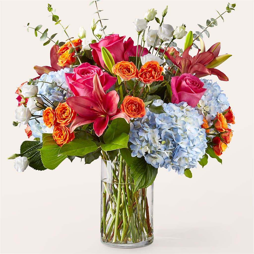 Awestruck Luxury Bouquet – Genoveva Rodriguez Flower Shop, San Benito TX