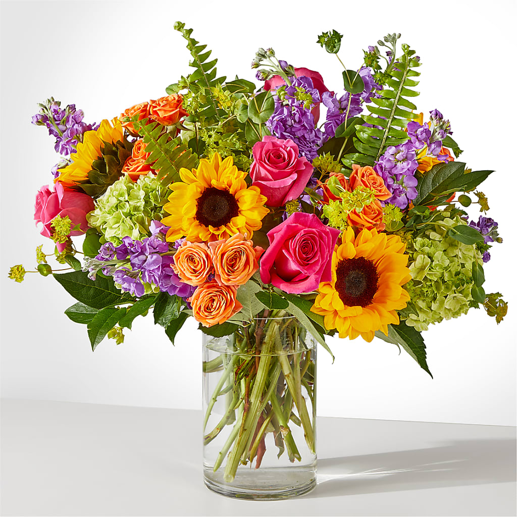 Vibrant Greetings Bouquet – Genoveva Rodriguez Flower Shop, San Benito TX