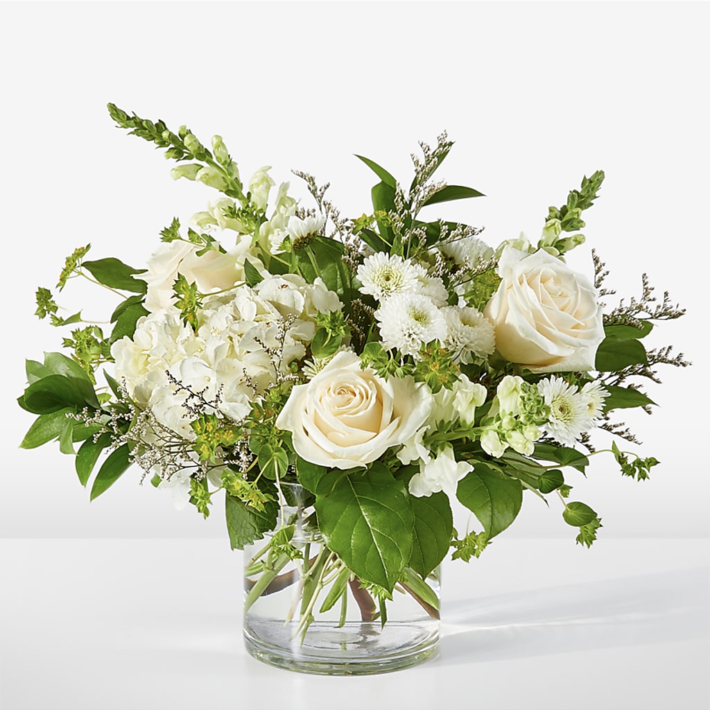 Hint of Vanilla Bouquet – Genoveva Rodriguez Flower Shop, San Benito TX
