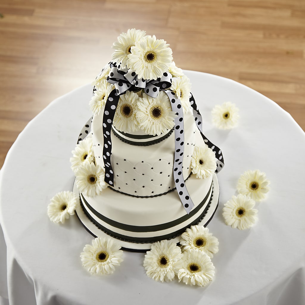Simple Sophistication Cake Décor – Genoveva Rodriguez Flower Shop, San Benito TX