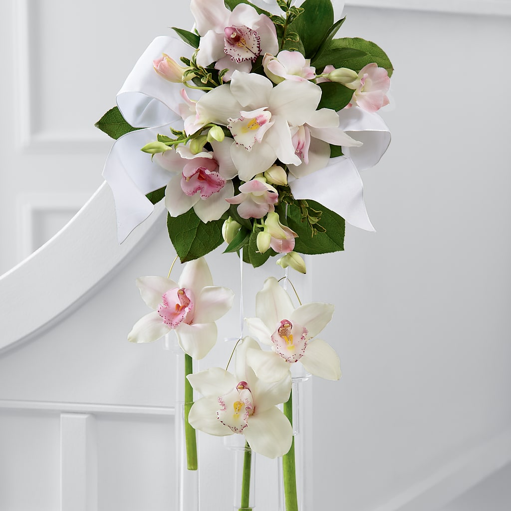 Perfect Entrance Pew Arrangement – Genoveva Rodriguez Flower Shop, San Benito TX