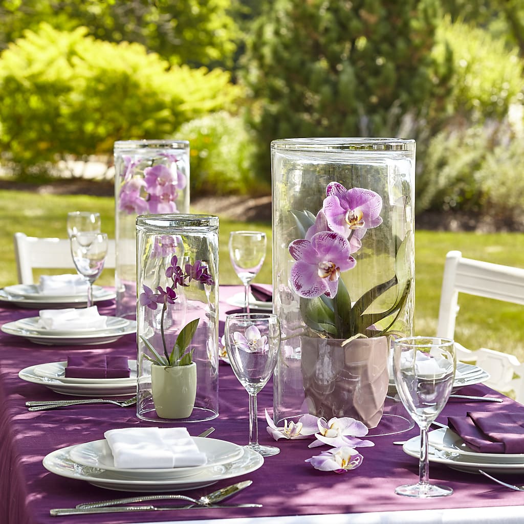 Dramatic Garden Centerpiece – Genoveva Rodriguez Flower Shop, San Benito TX