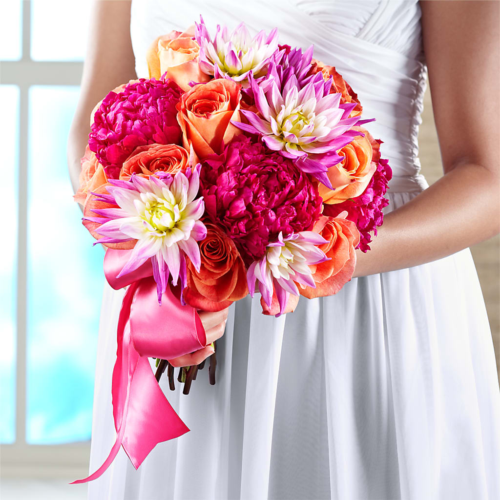 New Love Bouquet – Genoveva Rodriguez Flower Shop, San Benito TX