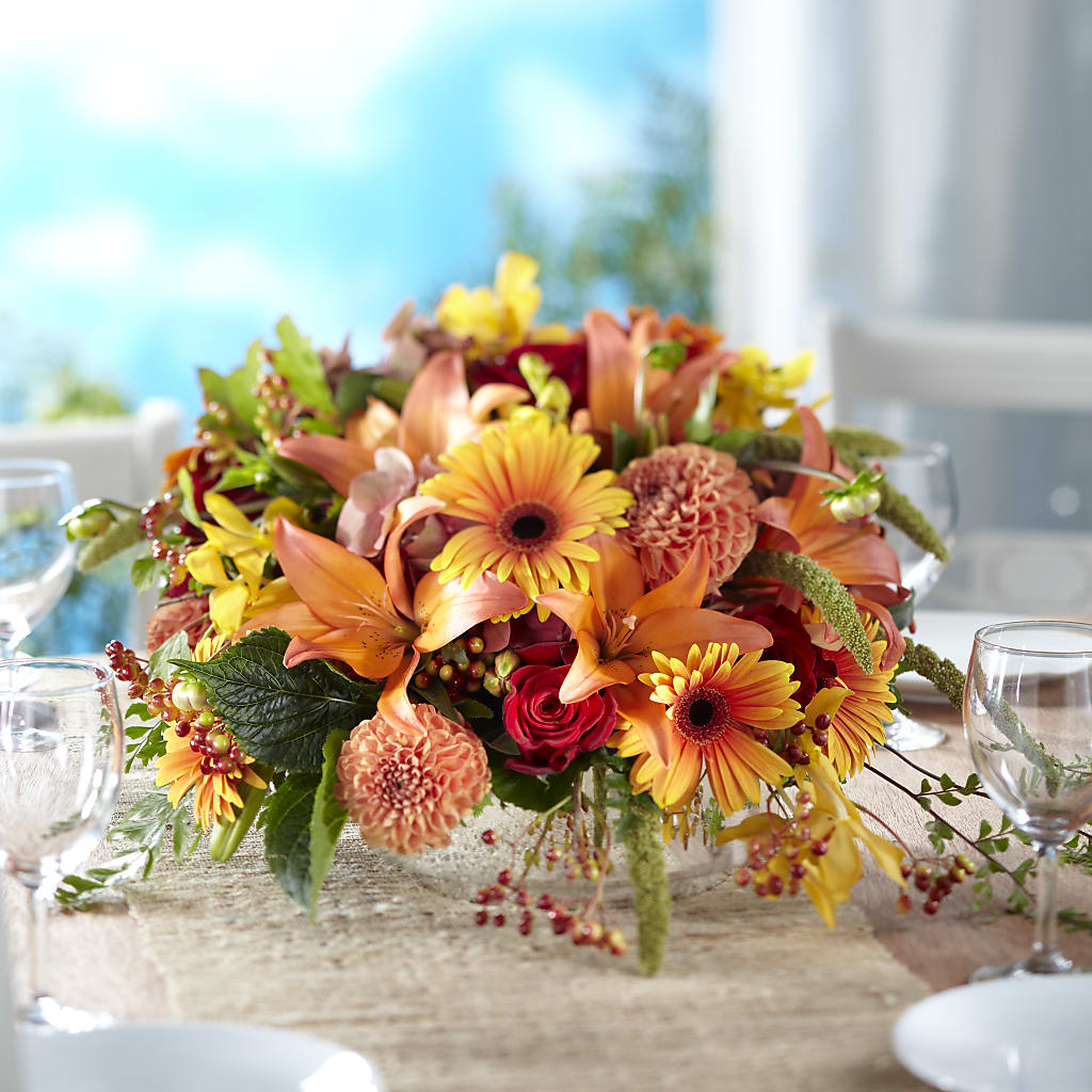 One and Only Centerpiece – Genoveva Rodriguez Flower Shop, San Benito TX