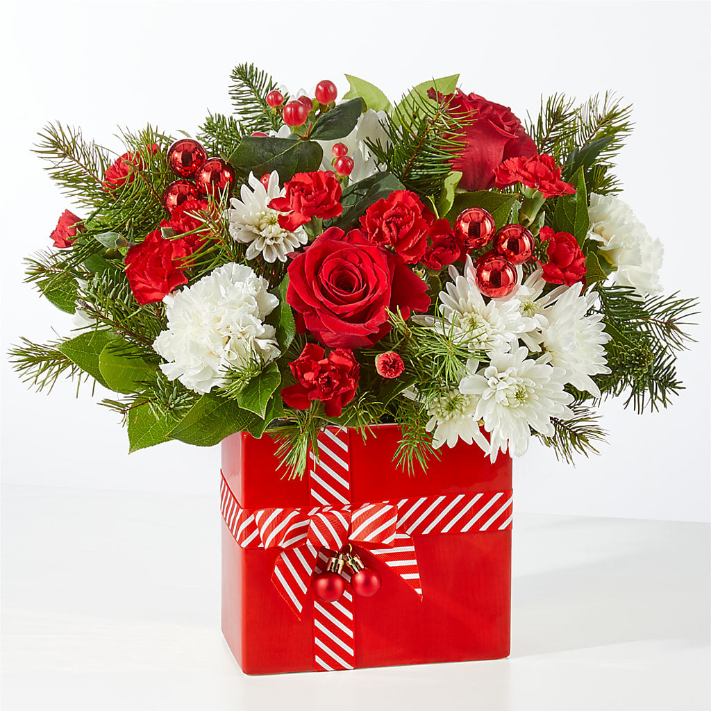 Presents Under the Tree Bouquet –  Genoveva Rodriguez Flower Shop, San Benito TX