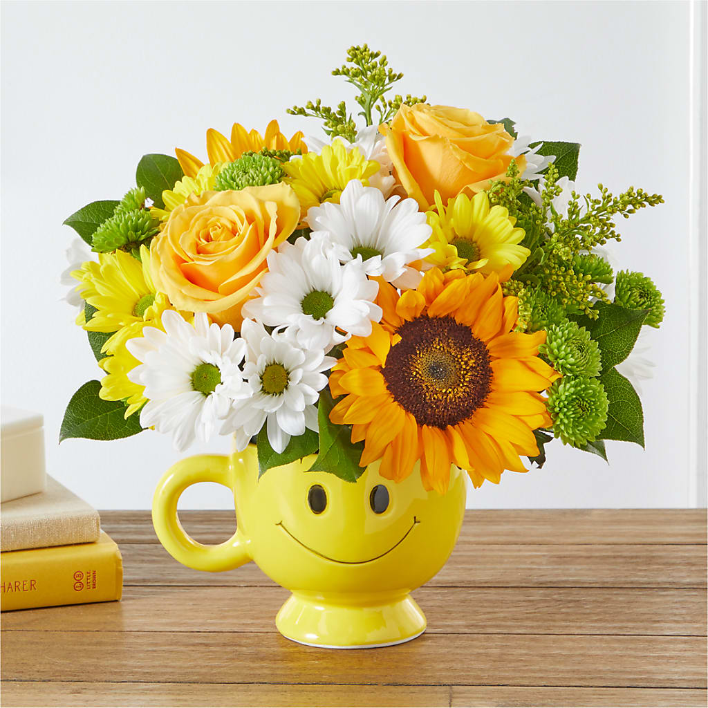 Be Happy Bouquet –  Genoveva Rodriguez Flower Shop, San Benito TX