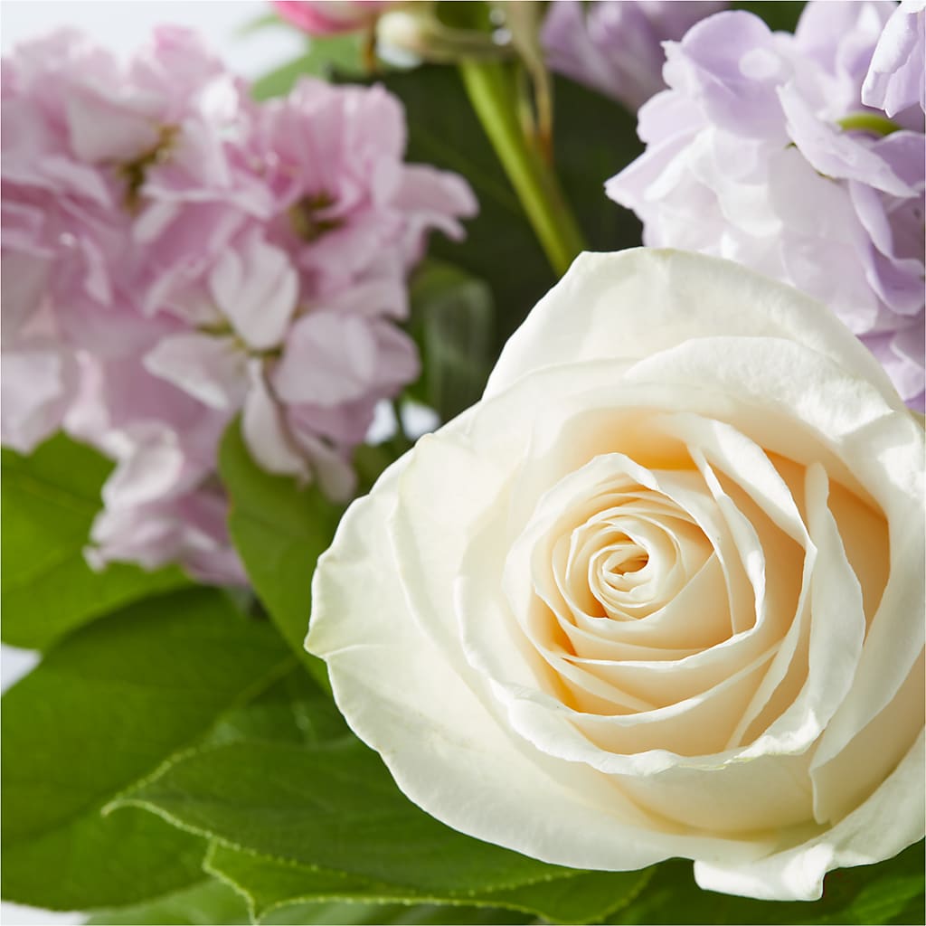 Springtime Spritz Bouquet –  Genoveva Rodriguez Flower Shop, San Benito TX