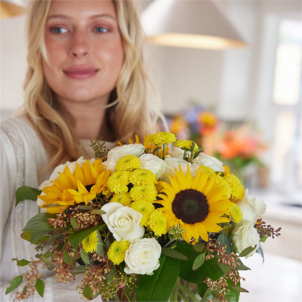 Luminous Morning Bouquet –  Genoveva Rodriguez Flower Shop, San Benito TX