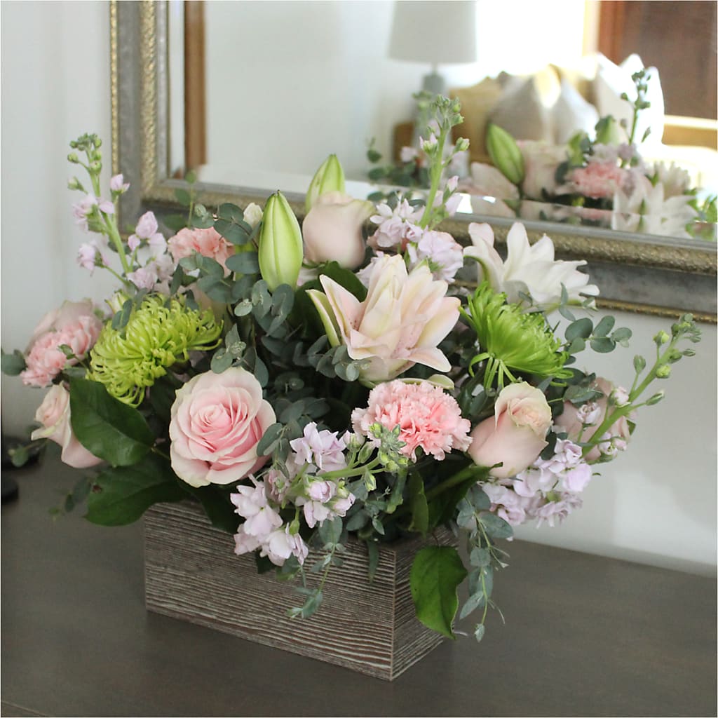 Beautiful Spirit Basket –  Genoveva Rodriguez Flower Shop, San Benito TX