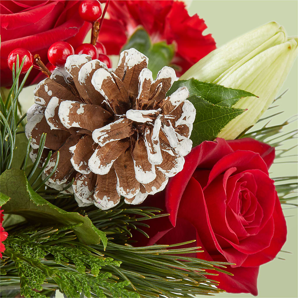 Glistening Icicles Bouquet –  Genoveva Rodriguez Flower Shop, San Benito TX