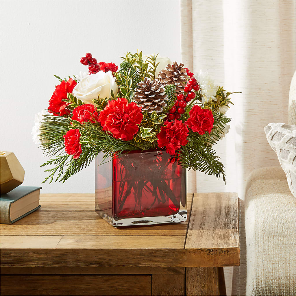 Christmas Market Bouquet –  Genoveva Rodriguez Flower Shop, San Benito TX