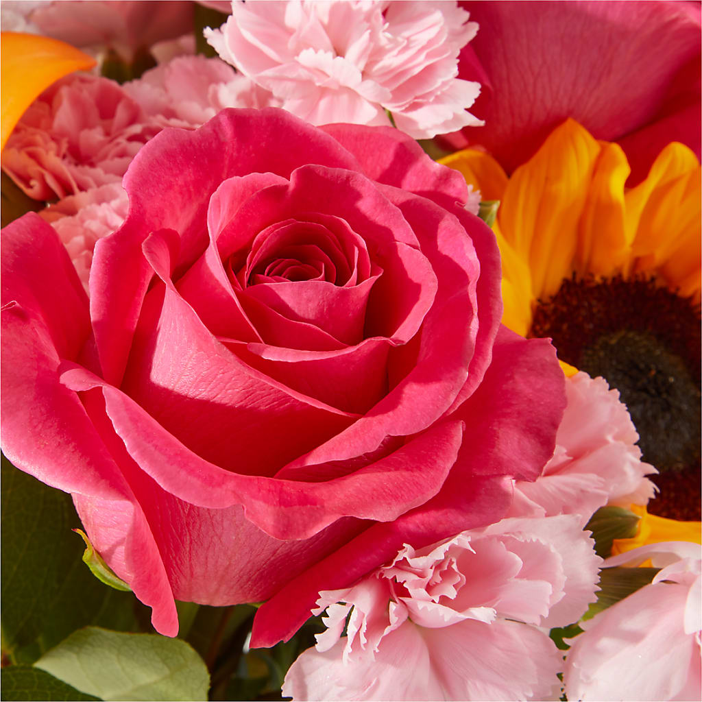 In Full Swing Bouquet –  Genoveva Rodriguez Flower Shop, San Benito TX