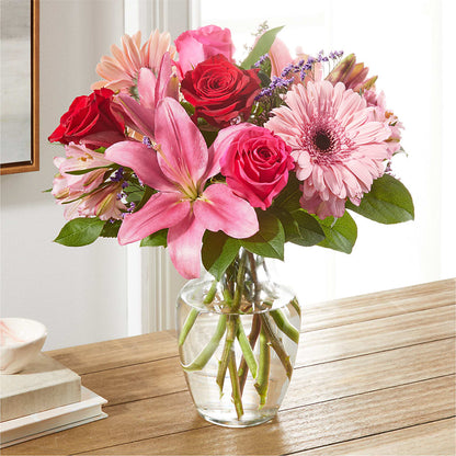 Lots of Love Bouquet –  Genoveva Rodriguez Flower Shop, San Benito TX