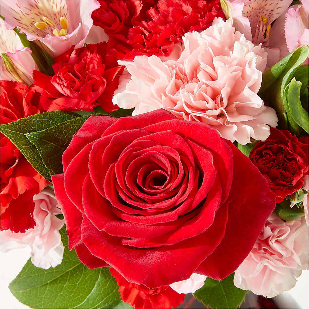 Candy Kisses Bouquet –  Genoveva Rodriguez Flower Shop, San Benito TX