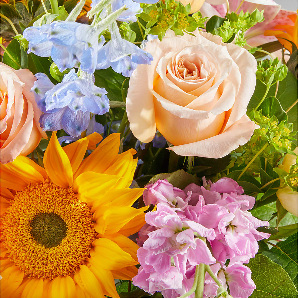 Dreamy Meadows Bouquet –  Genoveva Rodriguez Flower Shop, San Benito TX