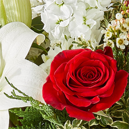 Twinkle Lights Bouquet –  Genoveva Rodriguez Flower Shop, San Benito TX
