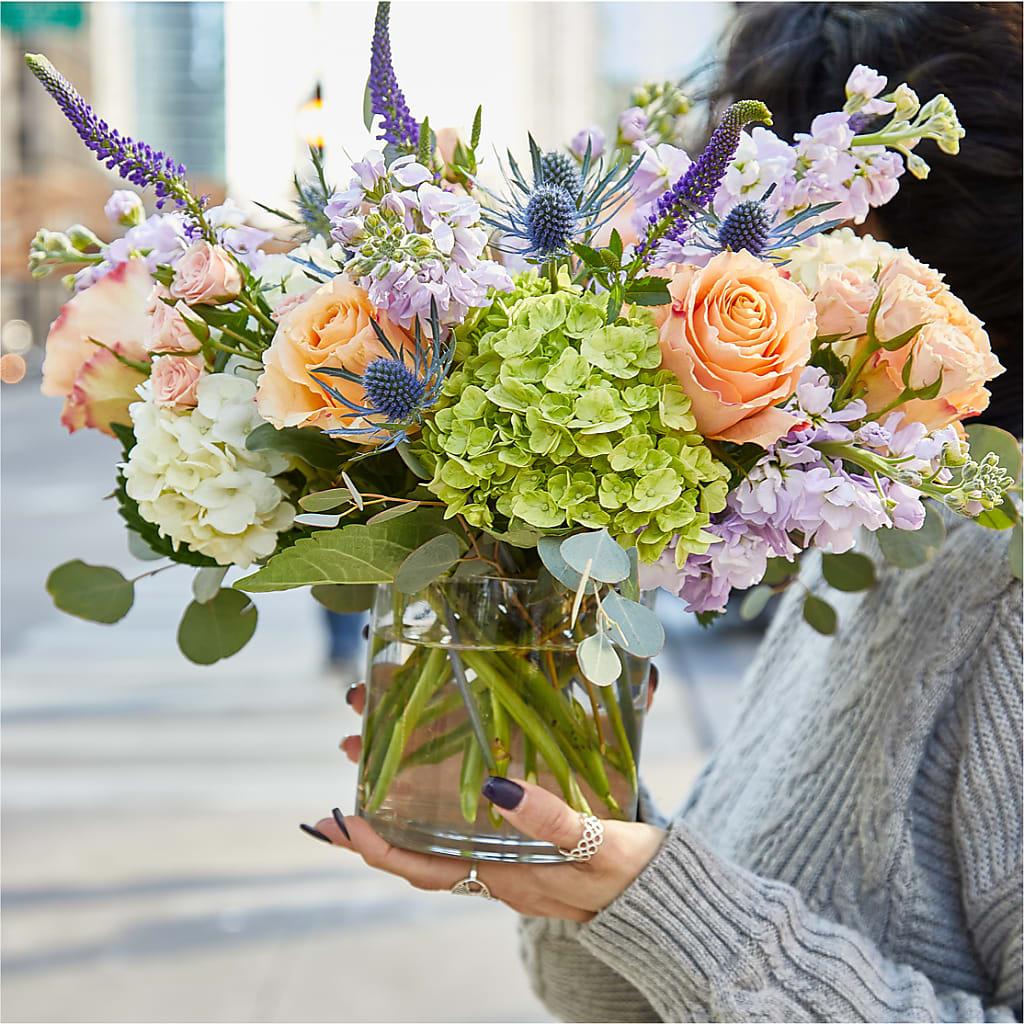 Porch Swing Bouquet –  Genoveva Rodriguez Flower Shop, San Benito TX
