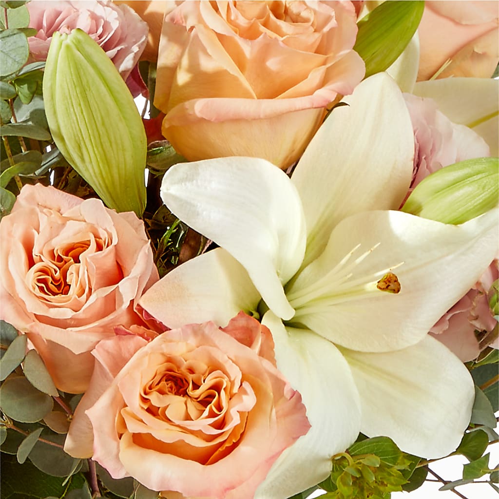 Grapefruit Splash Bouquet –  Genoveva Rodriguez Flower Shop, San Benito TX