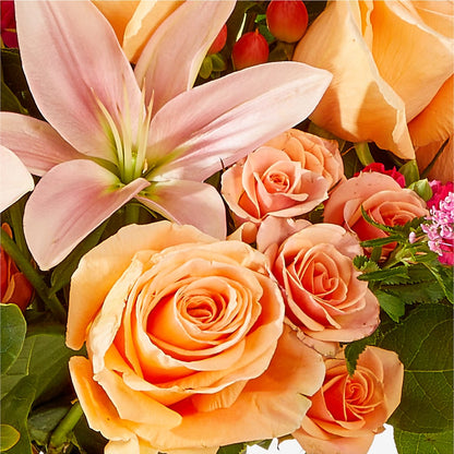 Bisous Bouquet –  Genoveva Rodriguez Flower Shop, San Benito TX