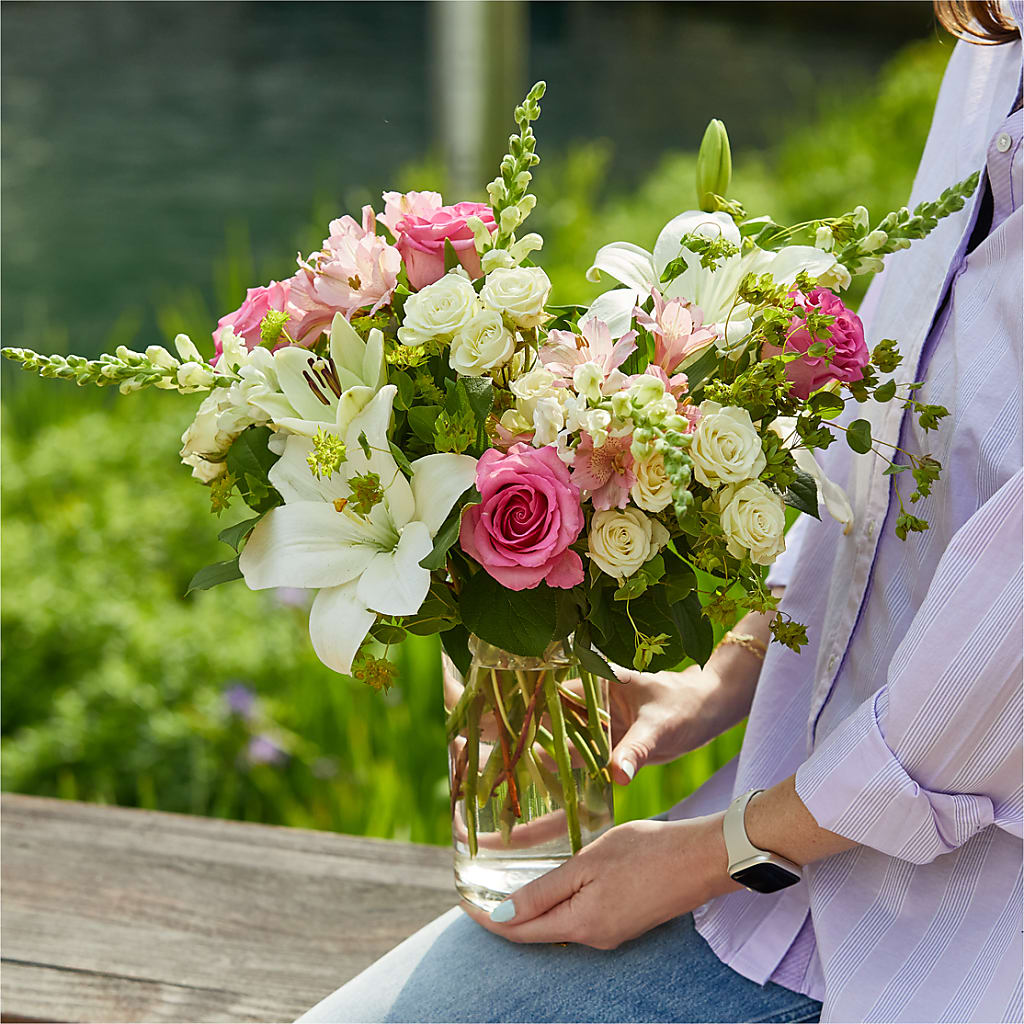Fondly Bouquet –  Genoveva Rodriguez Flower Shop, San Benito TX