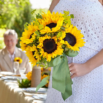 Free Spirit Bouquet –  Genoveva Rodriguez Flower Shop, San Benito TX